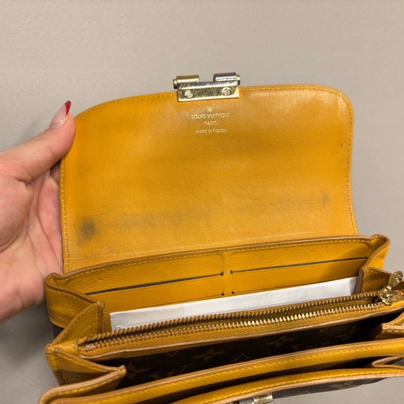 Louis Vuitton Brown and Gold Monogram Wallet - Picture 9 of 16
